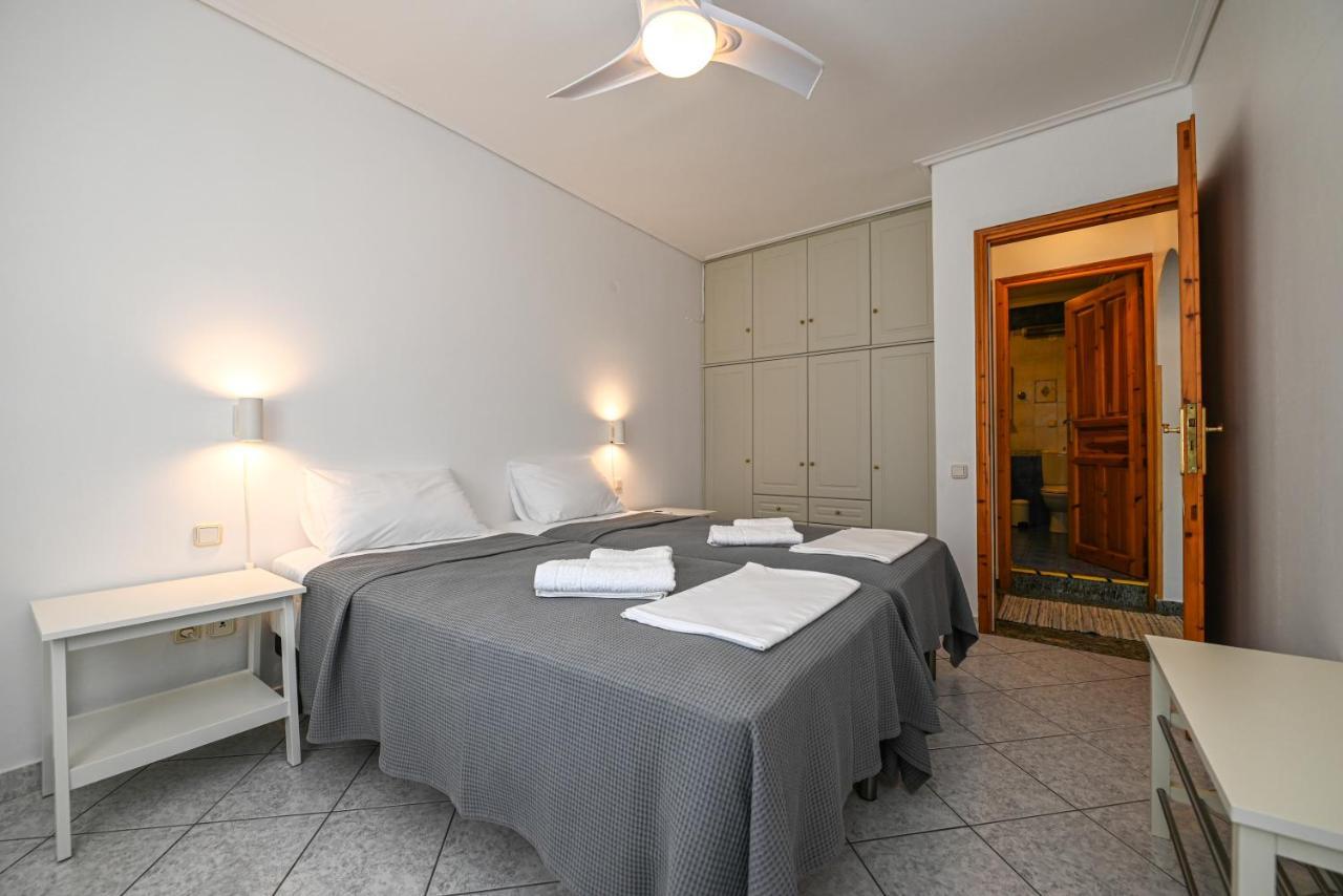 Teresa'S Sunrise Apartment Pánormos Екстериор снимка